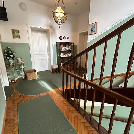 Ana Generoes Guest house