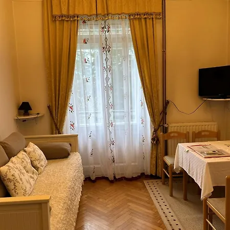 Ana Generoes Guest house