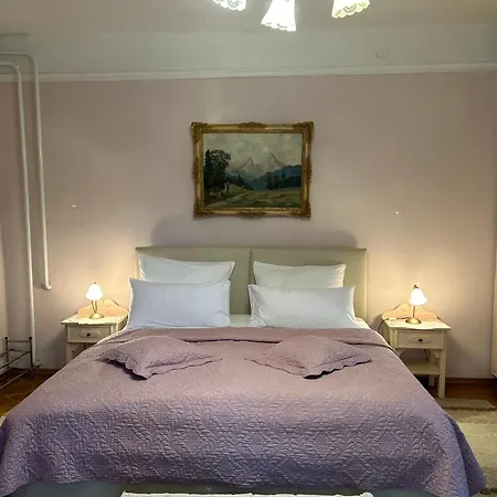 Gostinjska kuća Ana Generoes 3*